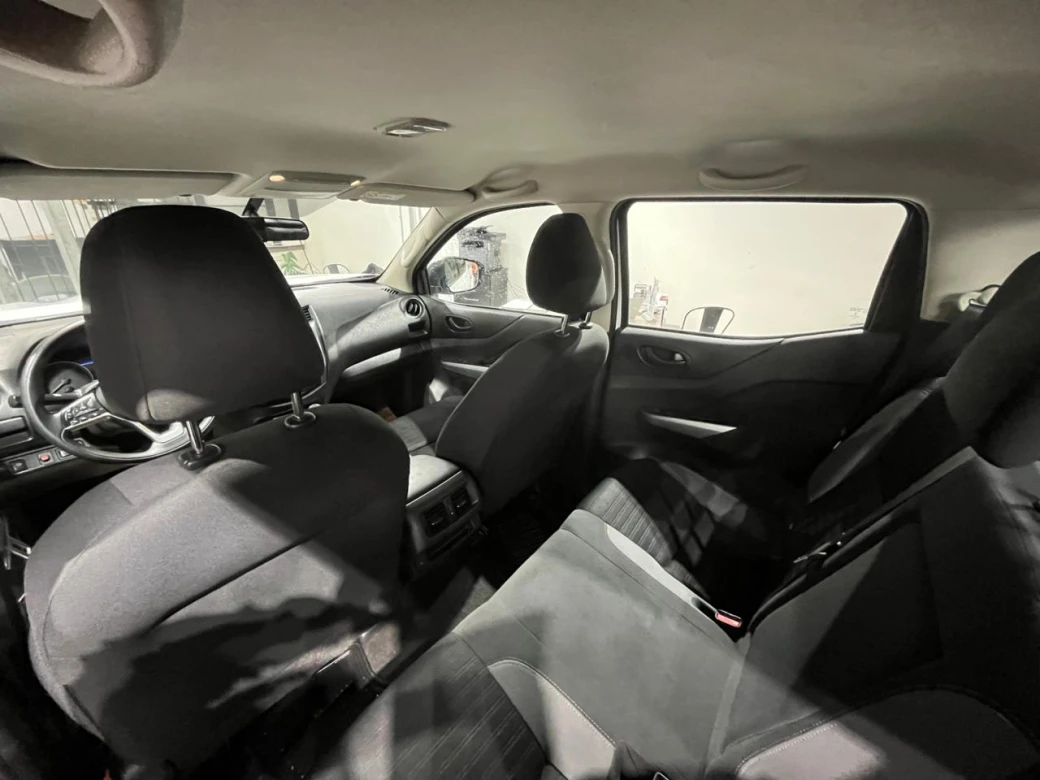imagen 0 de vehiculo con id 2177